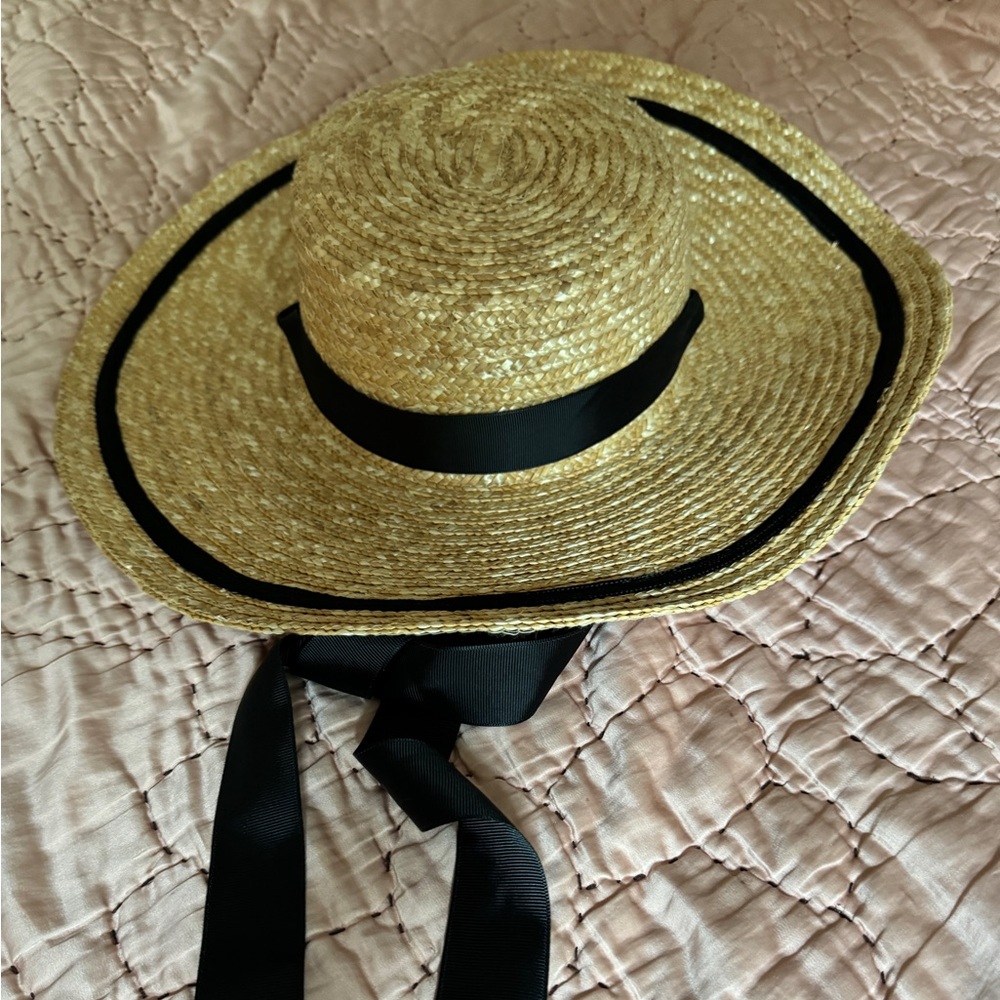 Mango Straw Hat w/ Ribbon